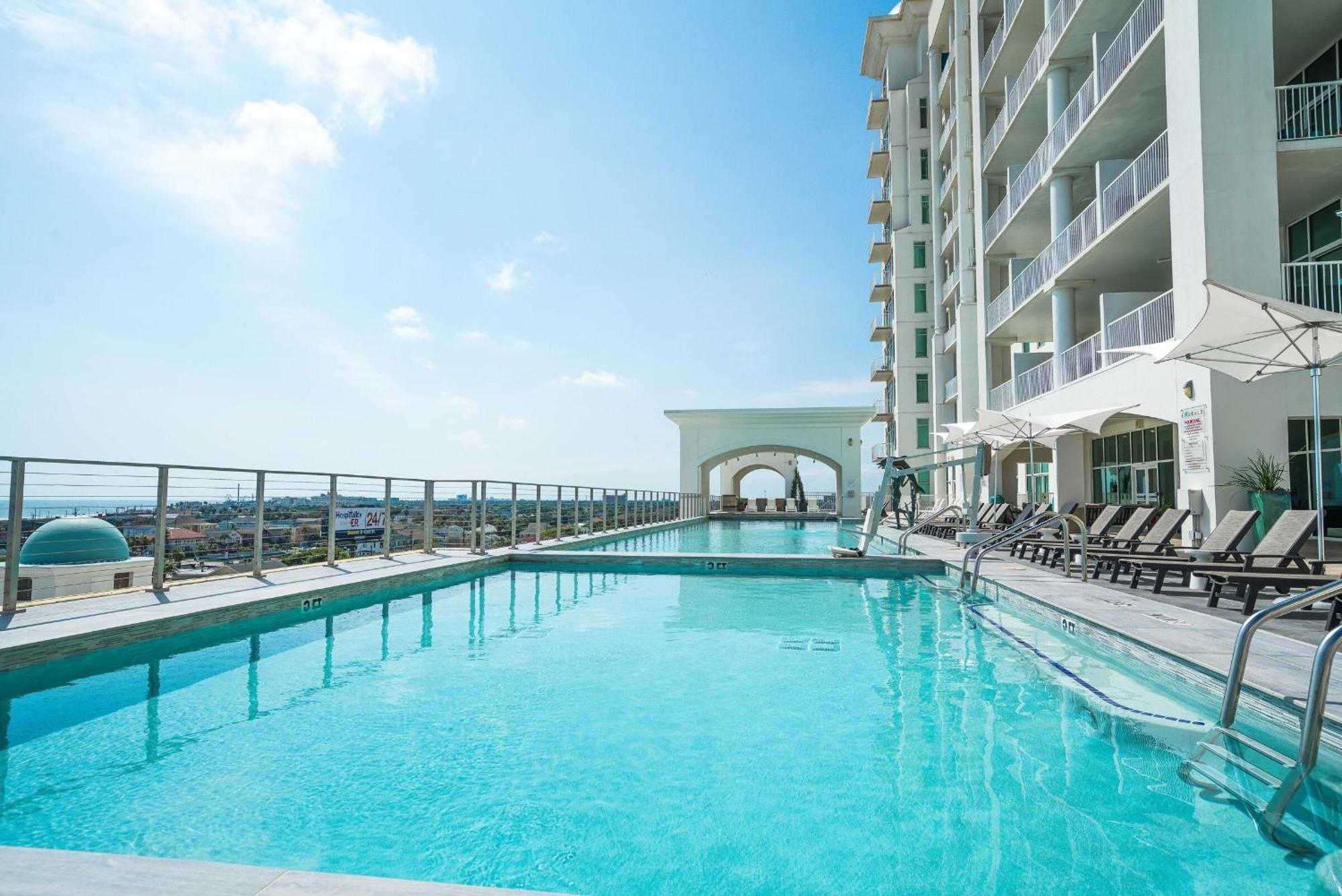 Sea It All Infinity Pool Ocean Views Steps From The Beach - A Perfect Romantic Getaway Appartement Galveston Buitenkant foto